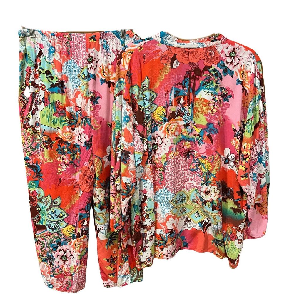 Natori Women’s PJ Set  Sz L Stunning Asian Floral Light  Loose Fit Pajama - Picture 2 of 15